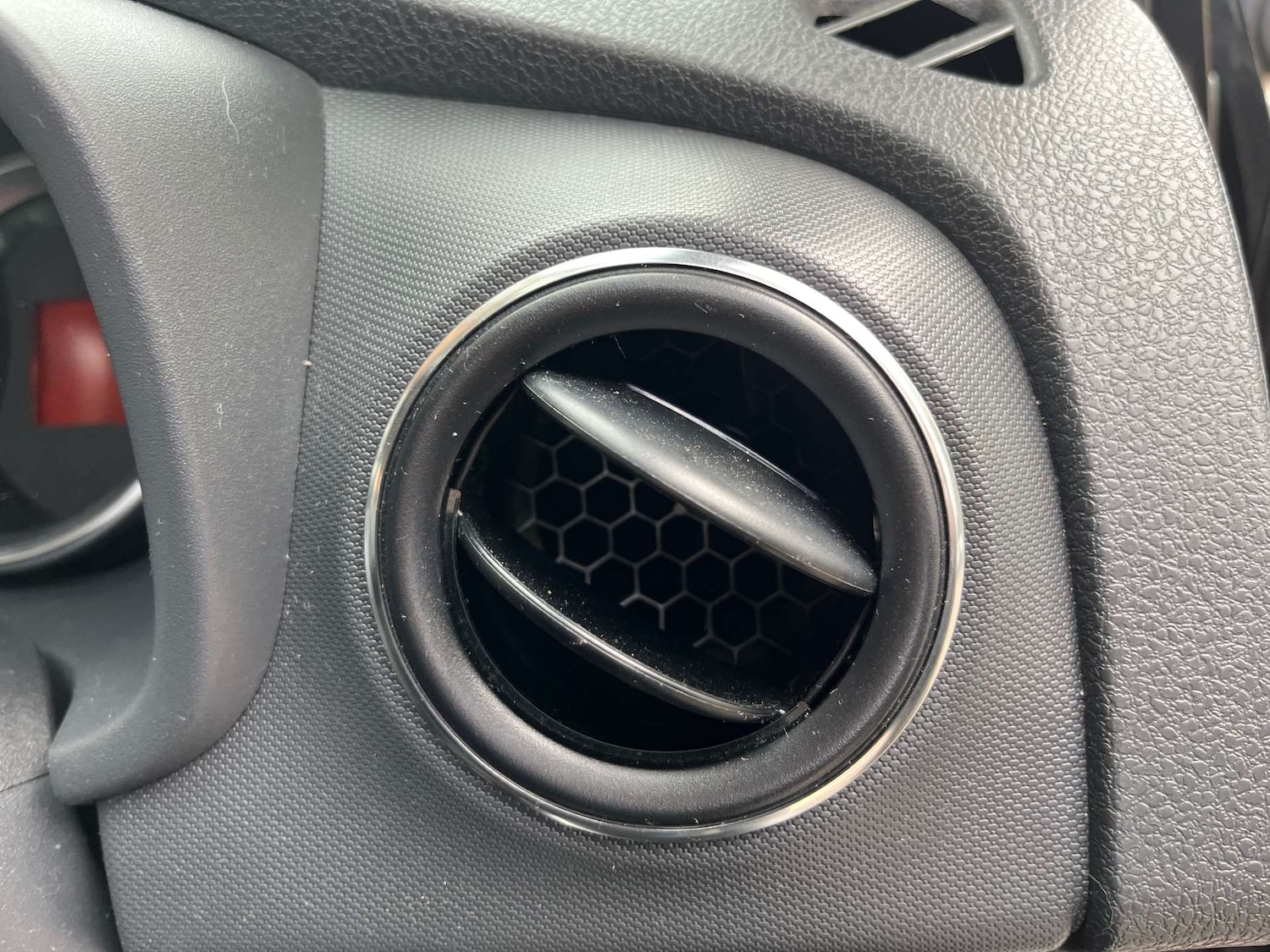 Used Dacia Sandero 2020 for sale - 75406960: Photo 41