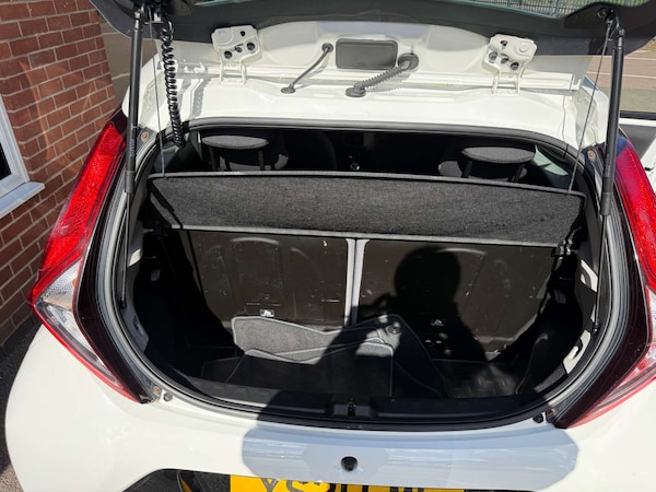 Used Toyota AYGO 2021 for sale - 76277750: Photo 10