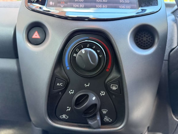 Used Toyota AYGO 2021 for sale - 76277750: Photo 13