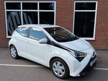 Toyota - AYGO