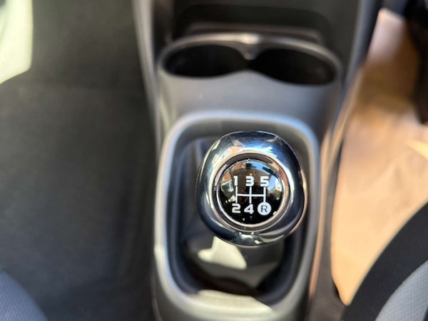 Used Toyota AYGO 2021 for sale - 76277750: Photo 26