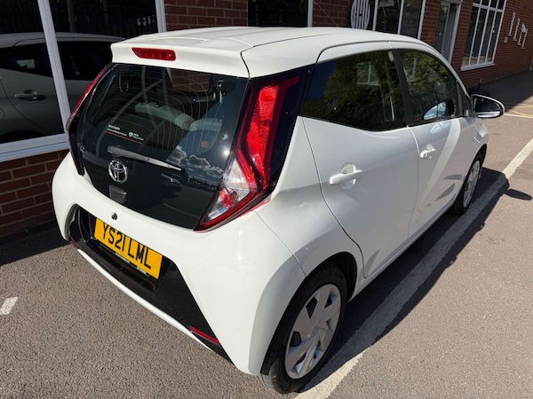 Used Toyota AYGO 2021 for sale - 76277750: Photo 3