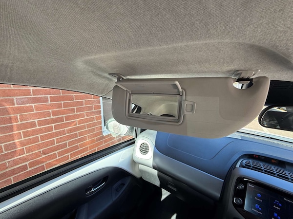 Used Toyota AYGO 2021 for sale - 76277750: Photo 44