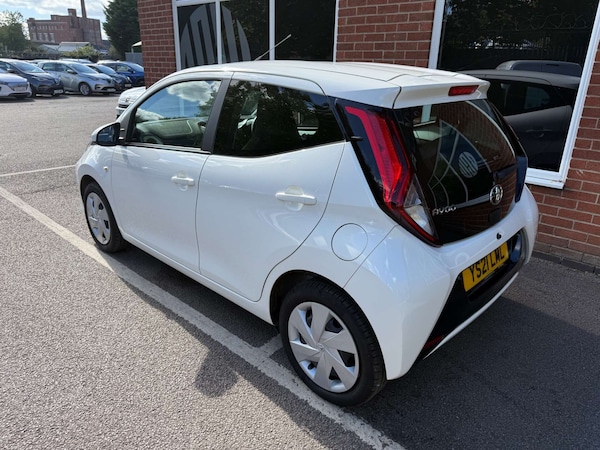 Used Toyota AYGO 2021 for sale - 76277750: Photo 8