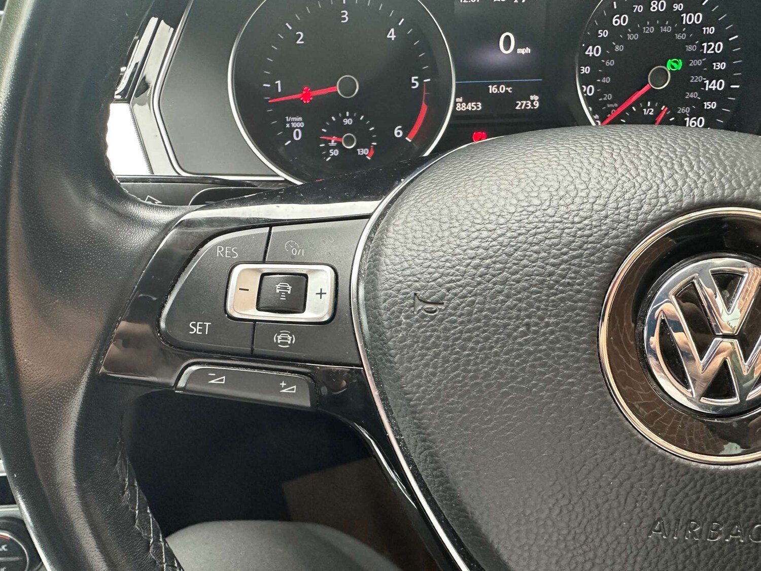 Used Volkswagen Passat 2019 for sale - 76144454: Photo 13