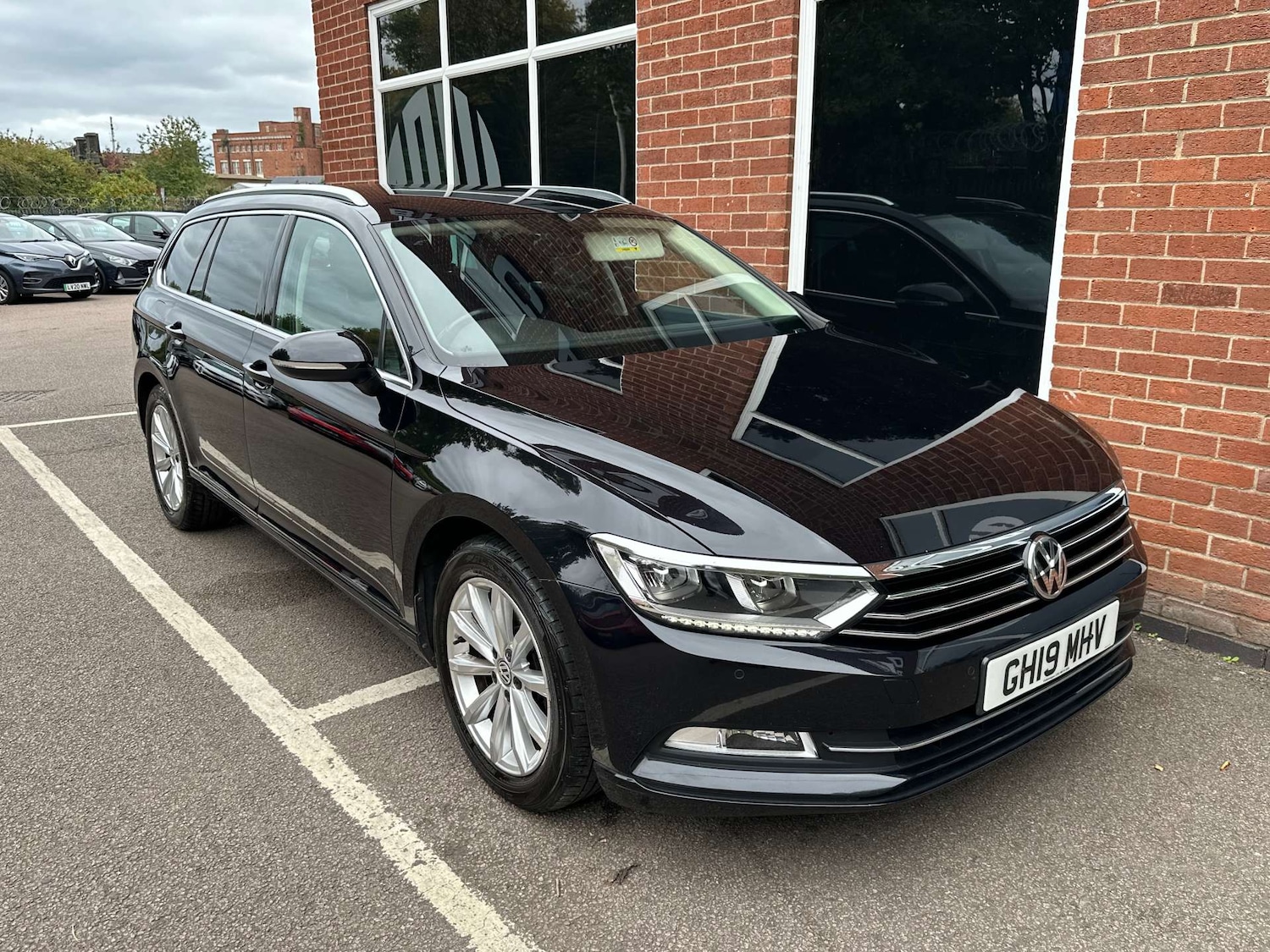Used Volkswagen Passat 2019 for sale - 76144454: Photo 5
