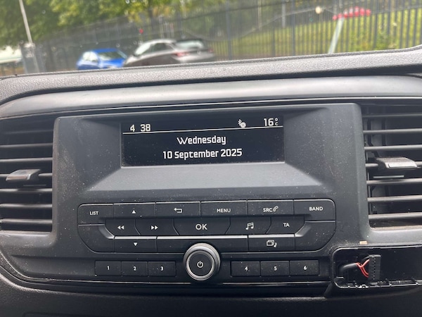 Used Vauxhall Vivaro 2020 for sale - 76277645: Photo 17