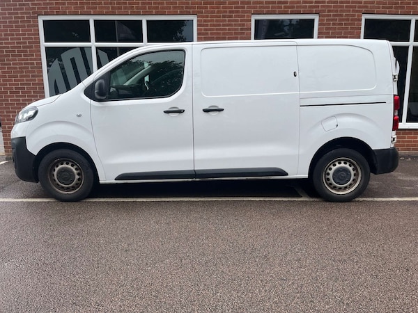 Used Vauxhall Vivaro 2020 for sale - 76277645: Photo 3