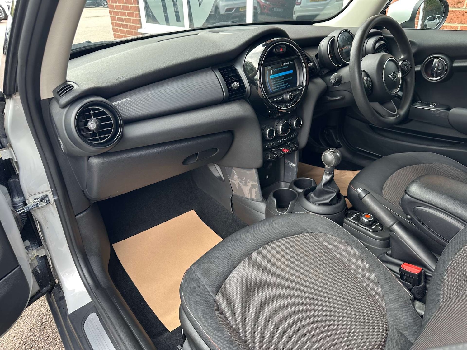 Used MINI Hatch 2019 for sale - 75869134: Photo 11