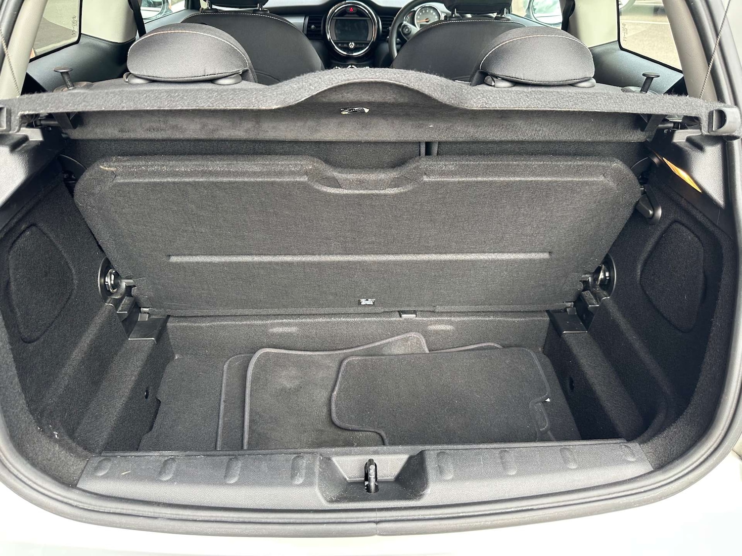 Used MINI Hatch 2019 for sale - 75869134: Photo 12