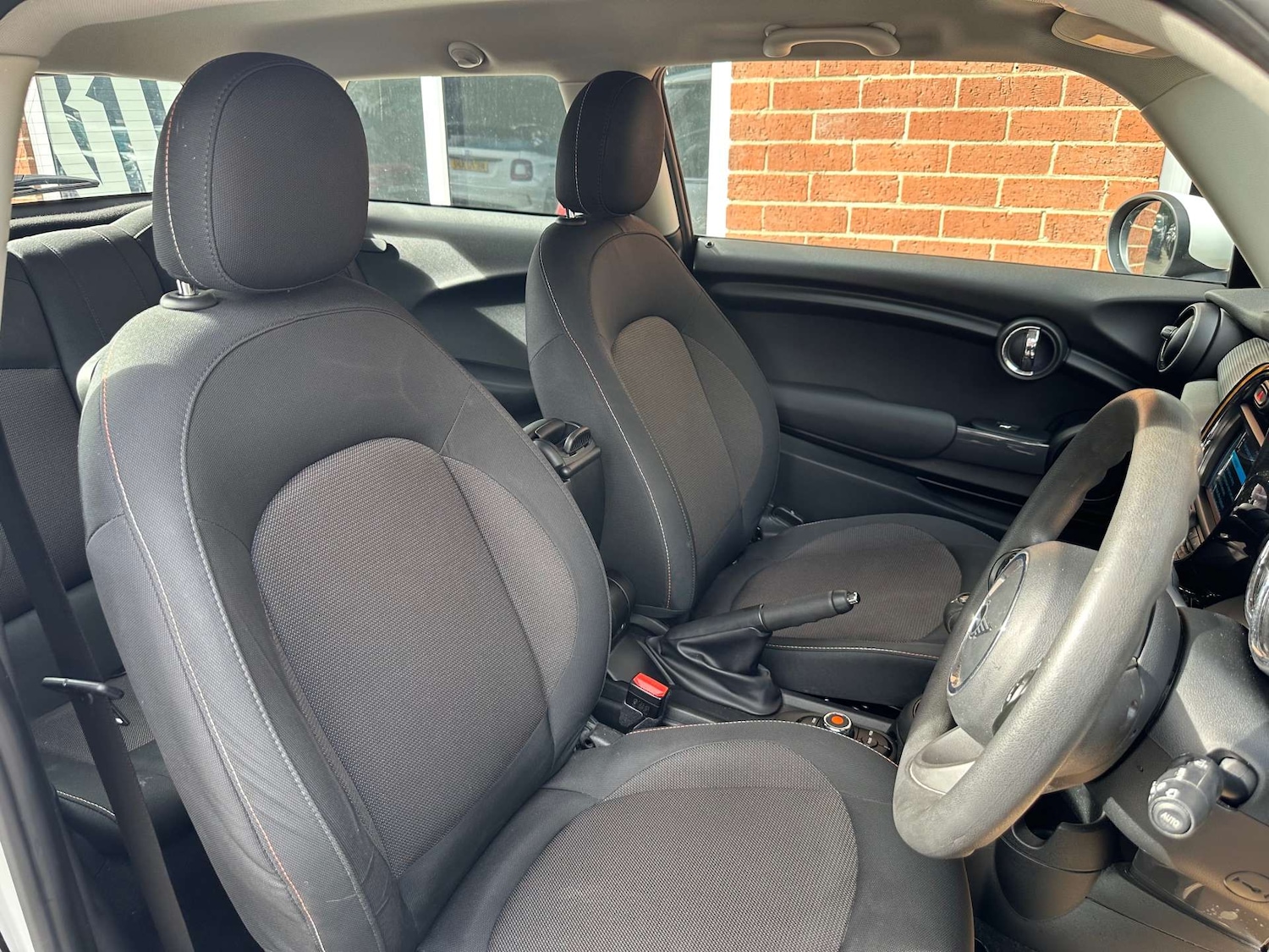 Used MINI Hatch 2019 for sale - 75869134: Photo 27