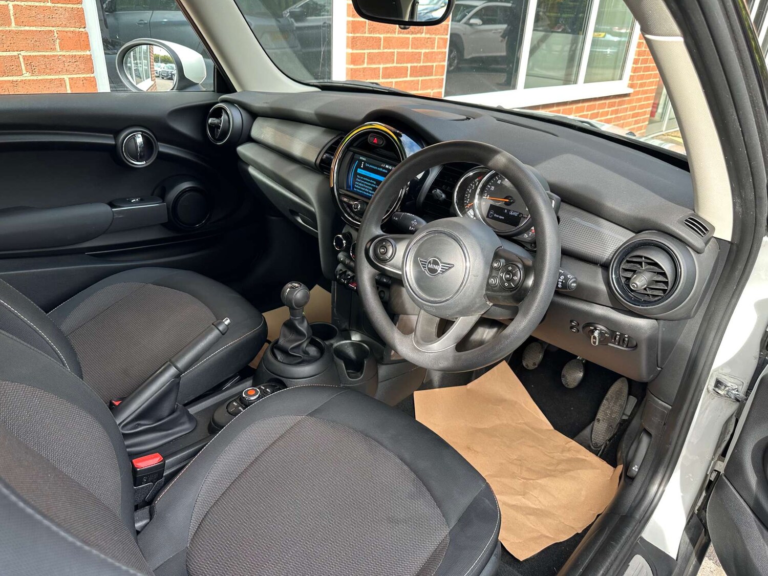 Used MINI Hatch 2019 for sale - 75869134: Photo 28