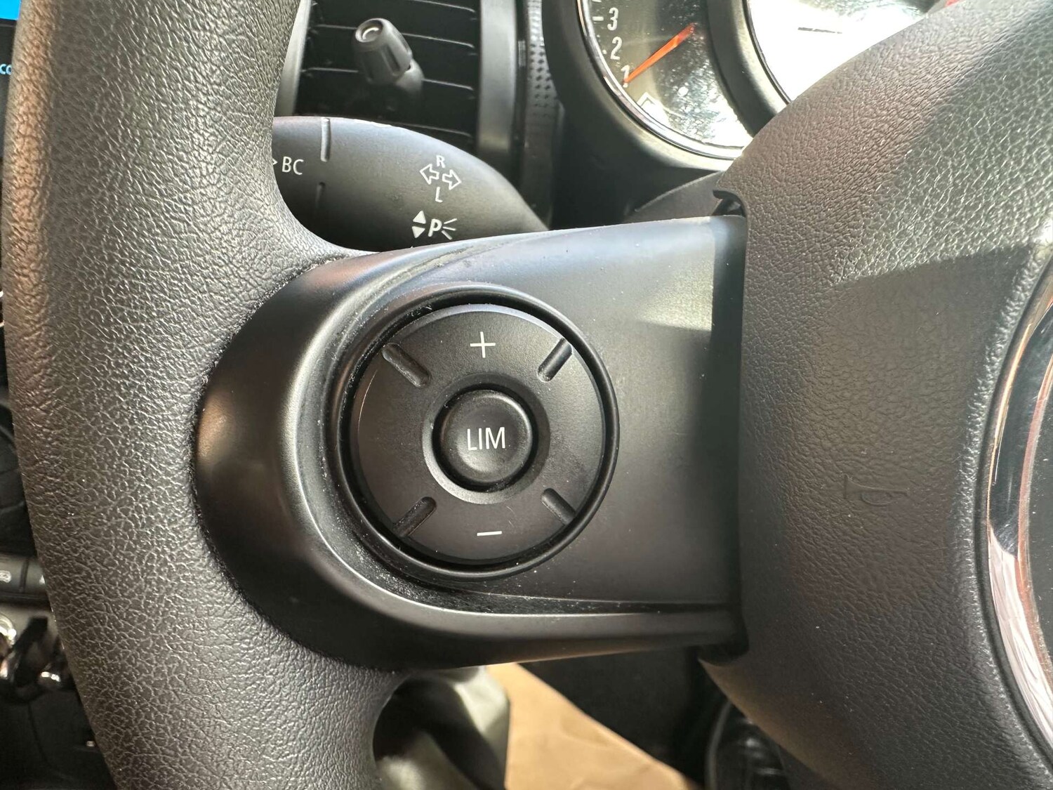 Used MINI Hatch 2019 for sale - 75869134: Photo 33