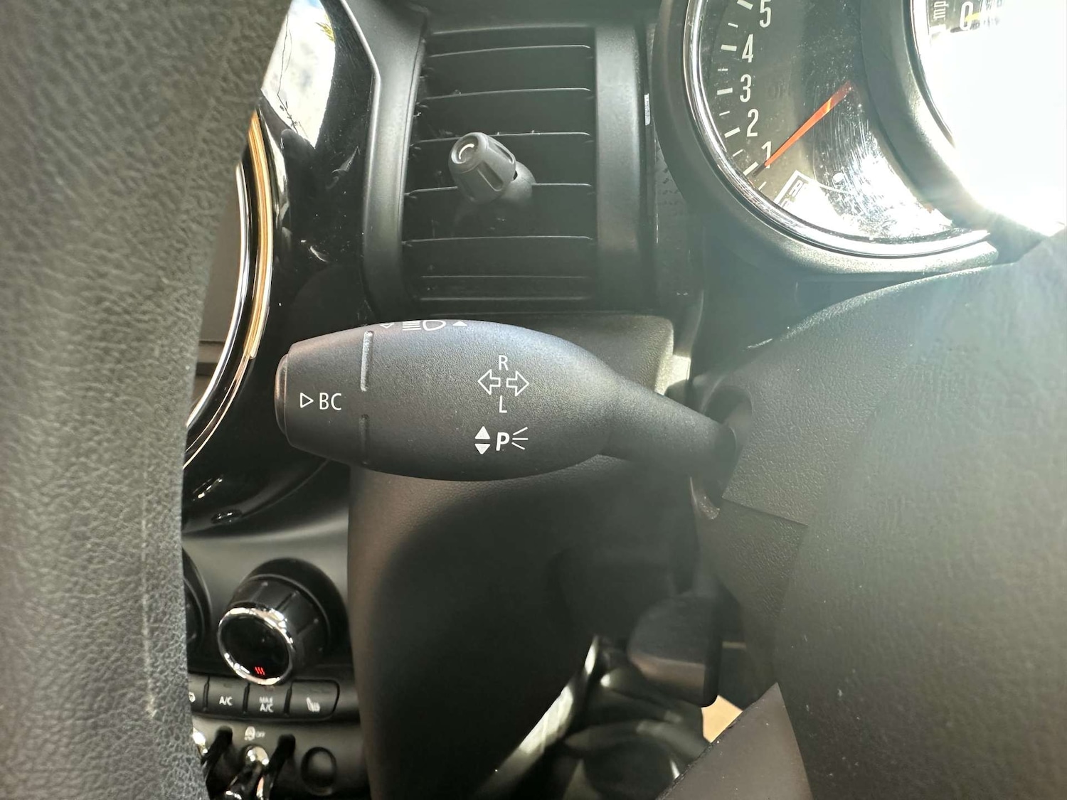 Used MINI Hatch 2019 for sale - 75869134: Photo 35