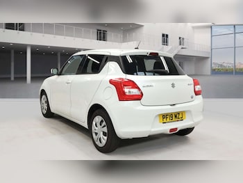 Used Suzuki Swift 2019 for sale - 75807382: Photo
