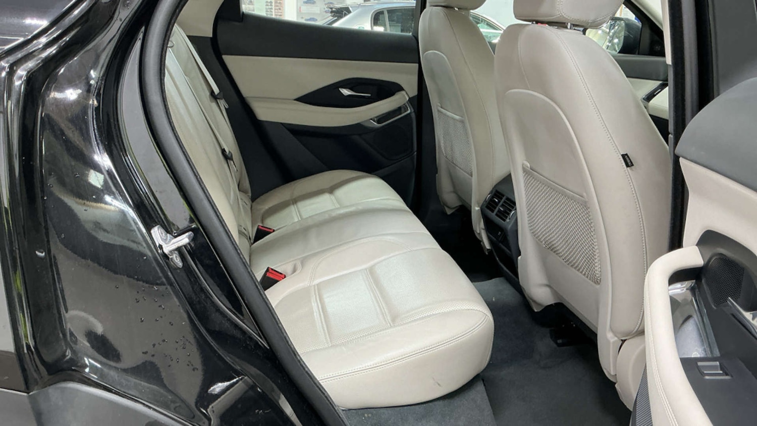 Used Jaguar E-Pace 2018 for sale - 77891798: Photo 8