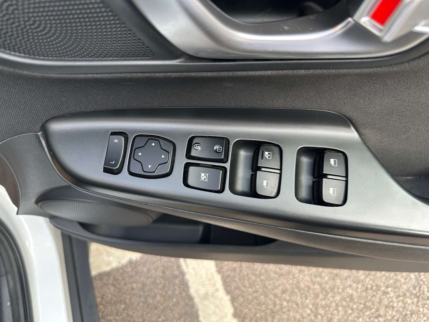 Used Hyundai KONA 2022 for sale - 75398032: Photo 28