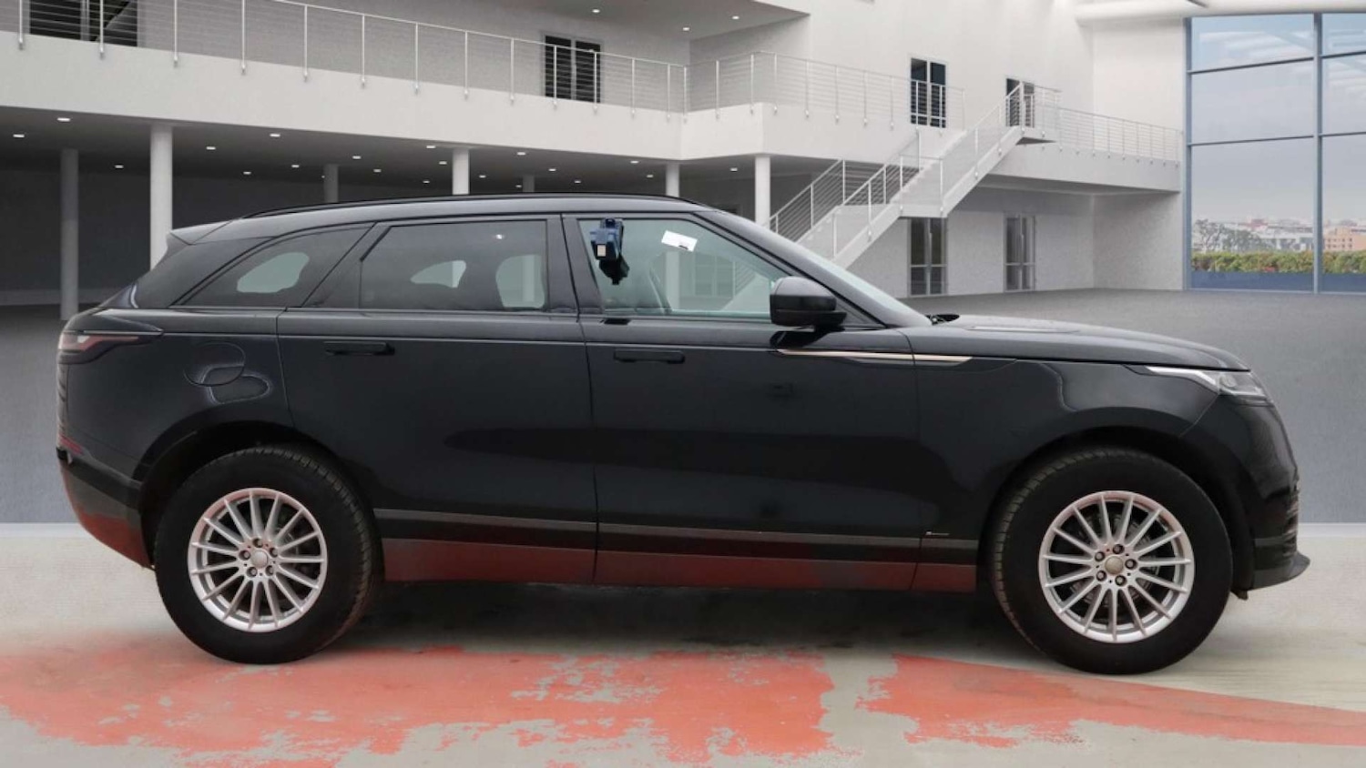 Used Land Rover Range Rover Velar 2019 for sale - 77107840: Photo 5