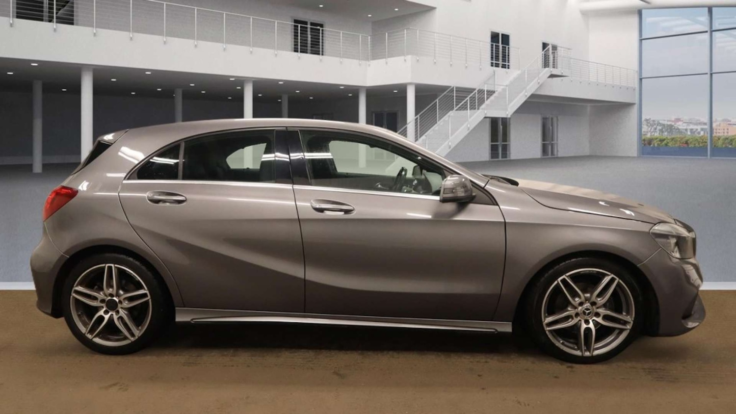 Used Mercedes-Benz A-Class 2018 for sale - 77088720: Photo 5