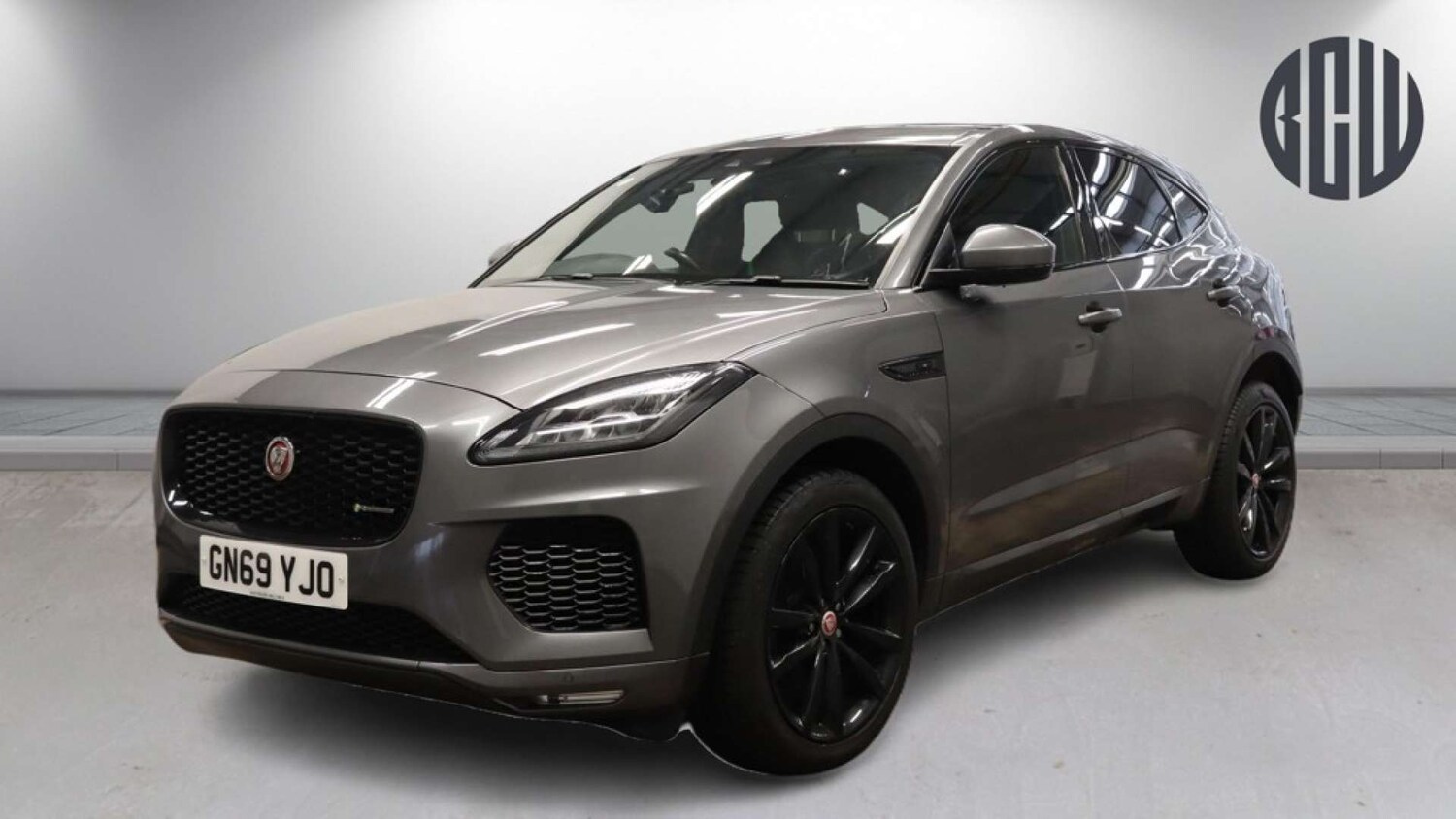 Used Jaguar E-Pace 2019 for sale - 78112442: Photo 2