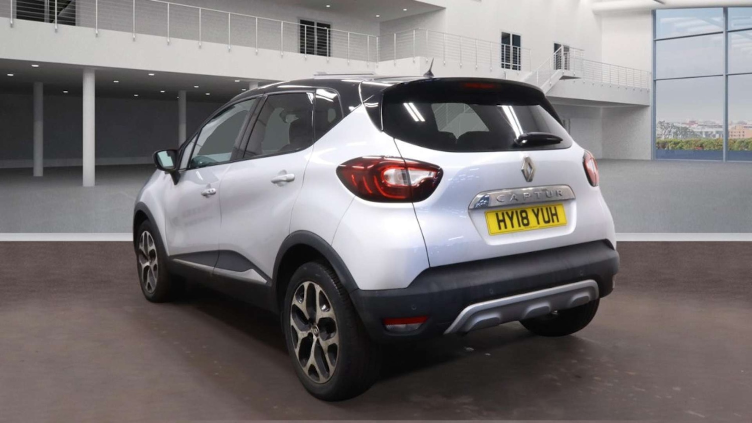Used Renault Captur 2018 for sale - 77288568: Photo 3