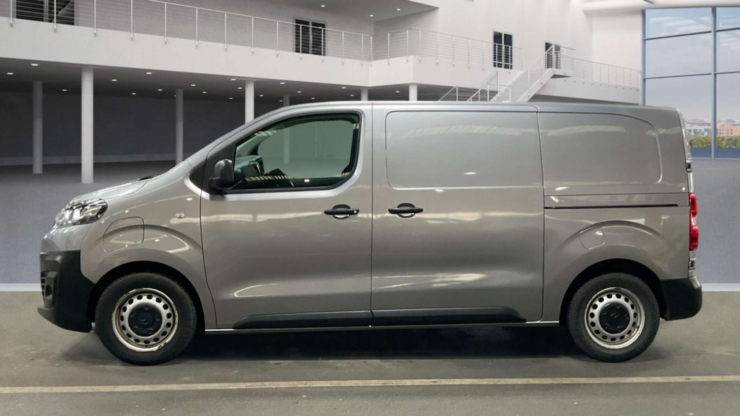 Used Citroen Dispatch 2023 for sale - 77328635: Photo 6