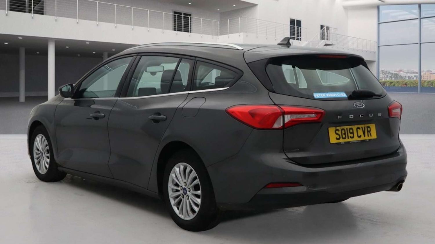 Used Ford Focus 2019 for sale - 76358330: Photo 3
