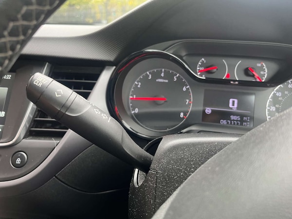 Used Vauxhall Crossland X 2019 for sale - 76311230: Photo 18