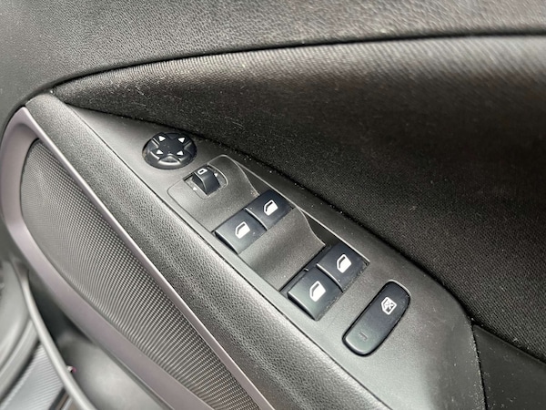 Used Vauxhall Crossland X 2019 for sale - 76311230: Photo 28