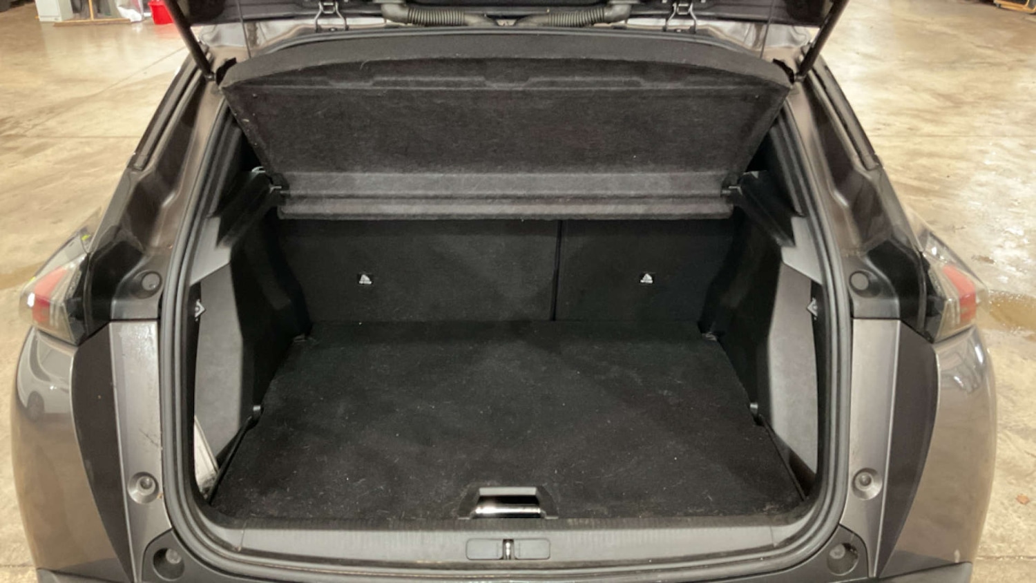 Used Peugeot 2008 2020 for sale - 76567780: Photo 7