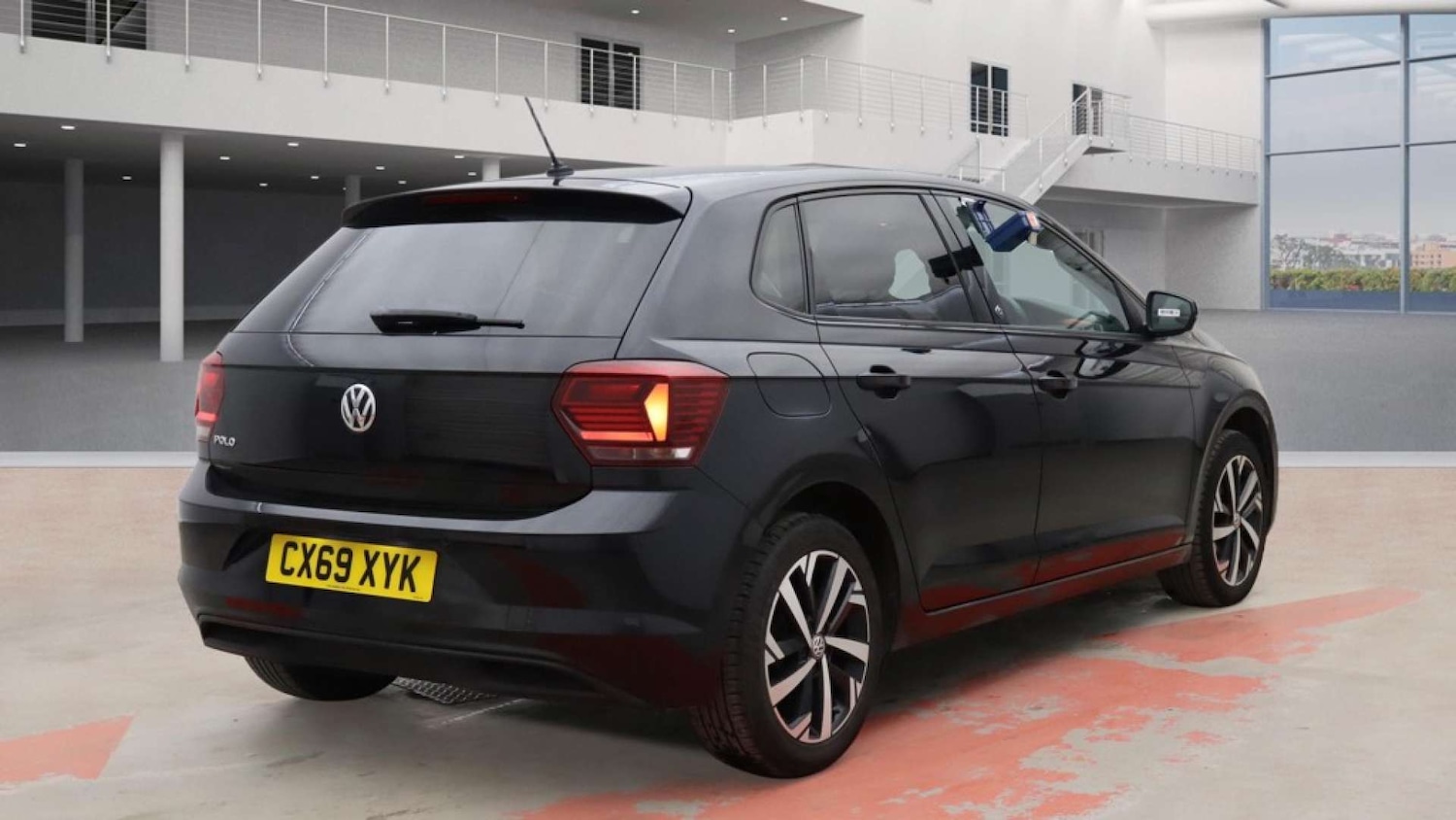 Used Volkswagen Polo 2019 for sale - 77329459: Photo 4