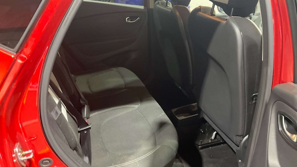 Used Renault Captur 2019 for sale - 76231900: Photo 8