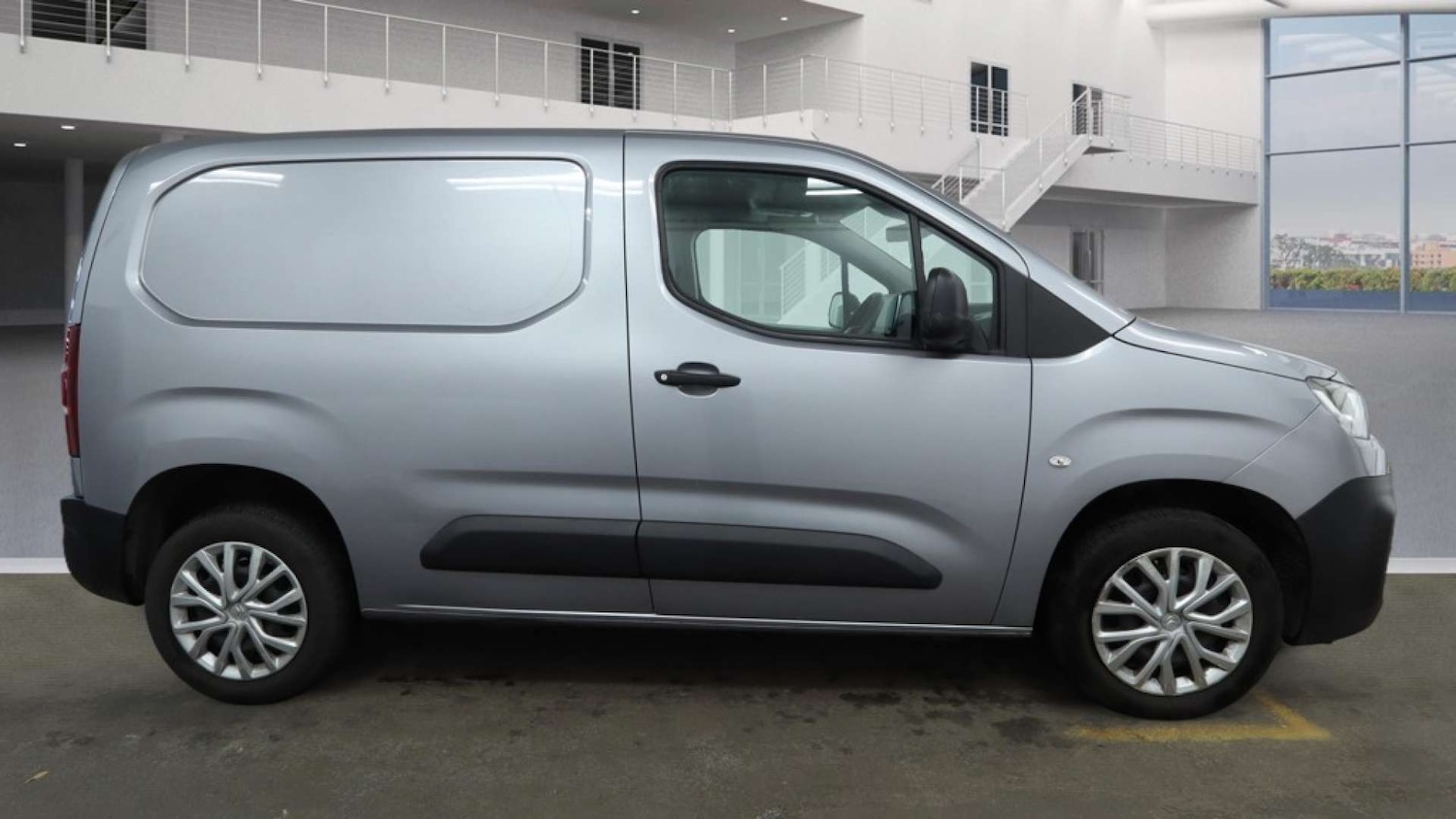Used Citroen Berlingo 2021 for sale - 77201546: Photo 5