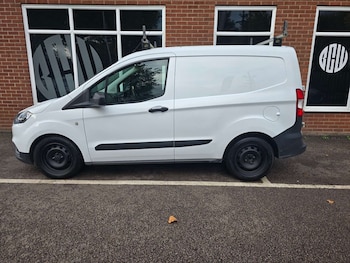 Used Ford Transit Courier 2021 for sale - 76601244: Photo