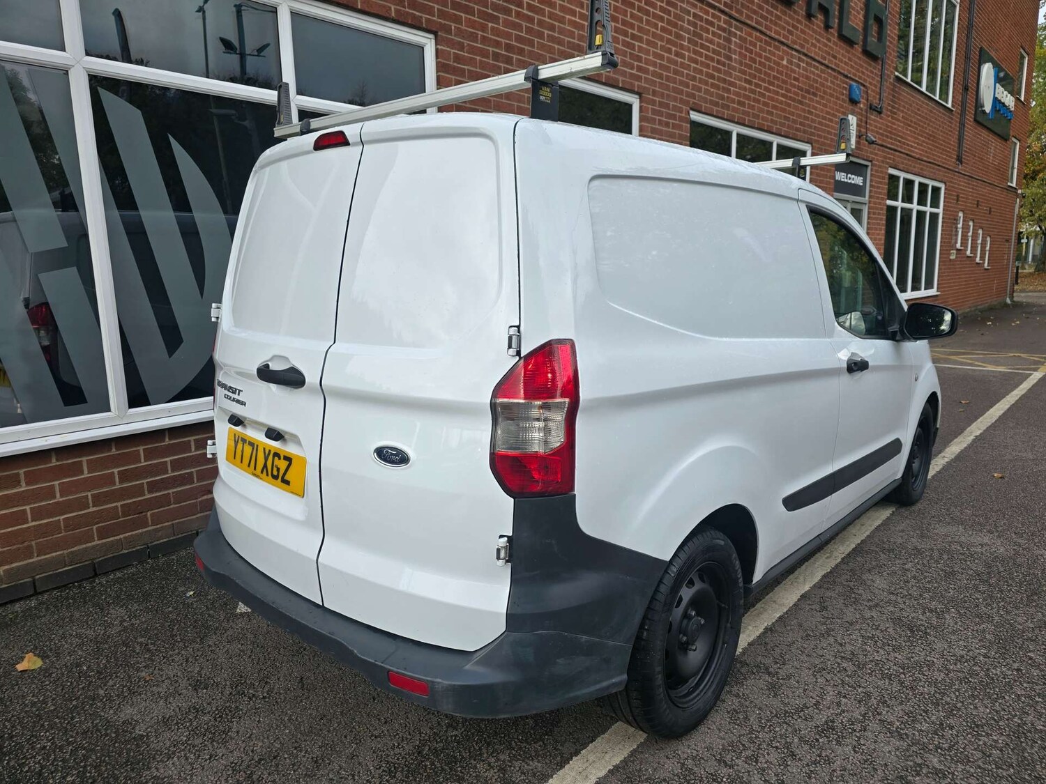 Used Ford Transit Courier 2021 for sale - 76601244: Photo 7