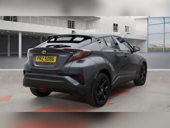 Used Toyota C-HR 2019 for sale - 75822822: Photo