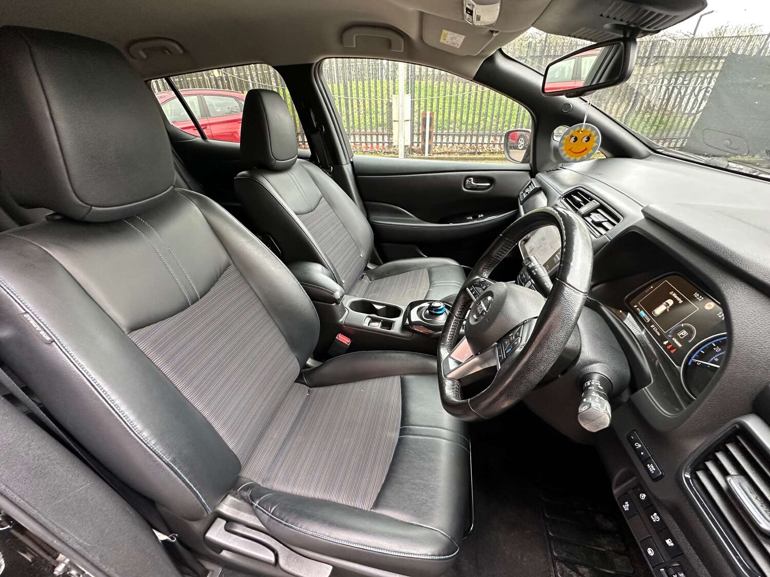 Used Nissan Leaf 2020 for sale - 77847492: Photo 10