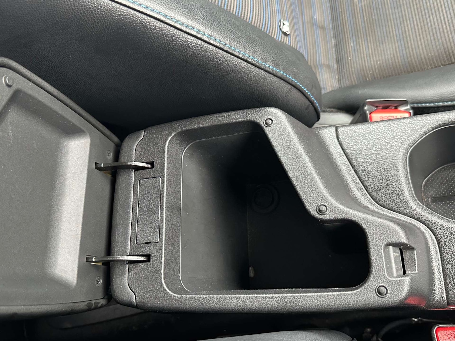 Used Nissan Leaf 2020 for sale - 77847492: Photo 29