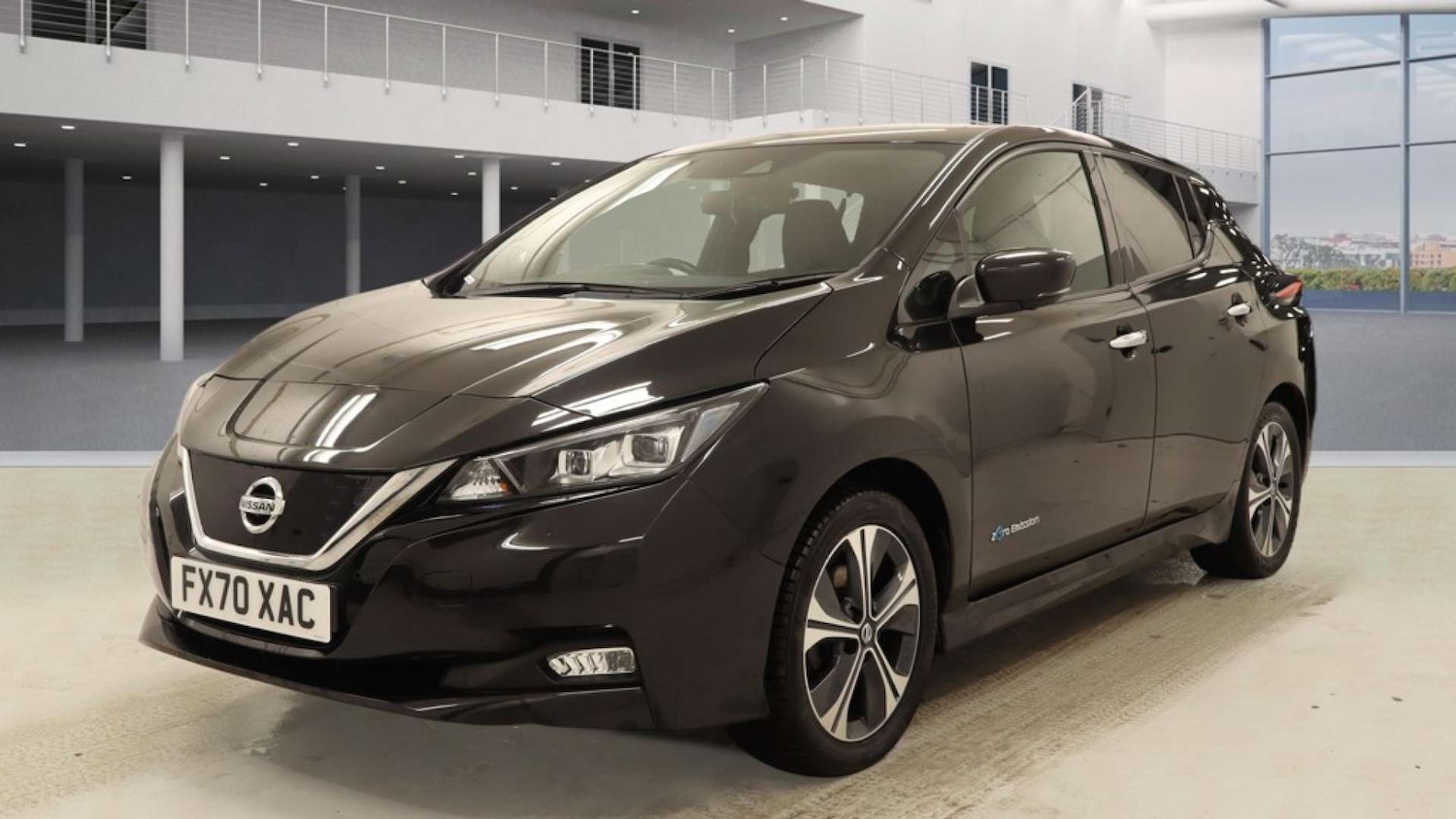 Used Nissan Leaf 2020 for sale - 77368241: Photo 2