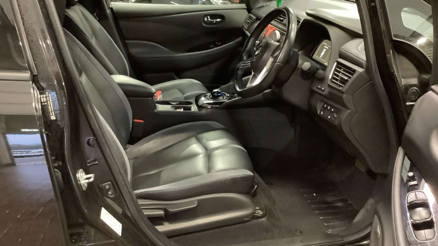 Used Nissan Leaf 2020 for sale - 77368241: Photo 5