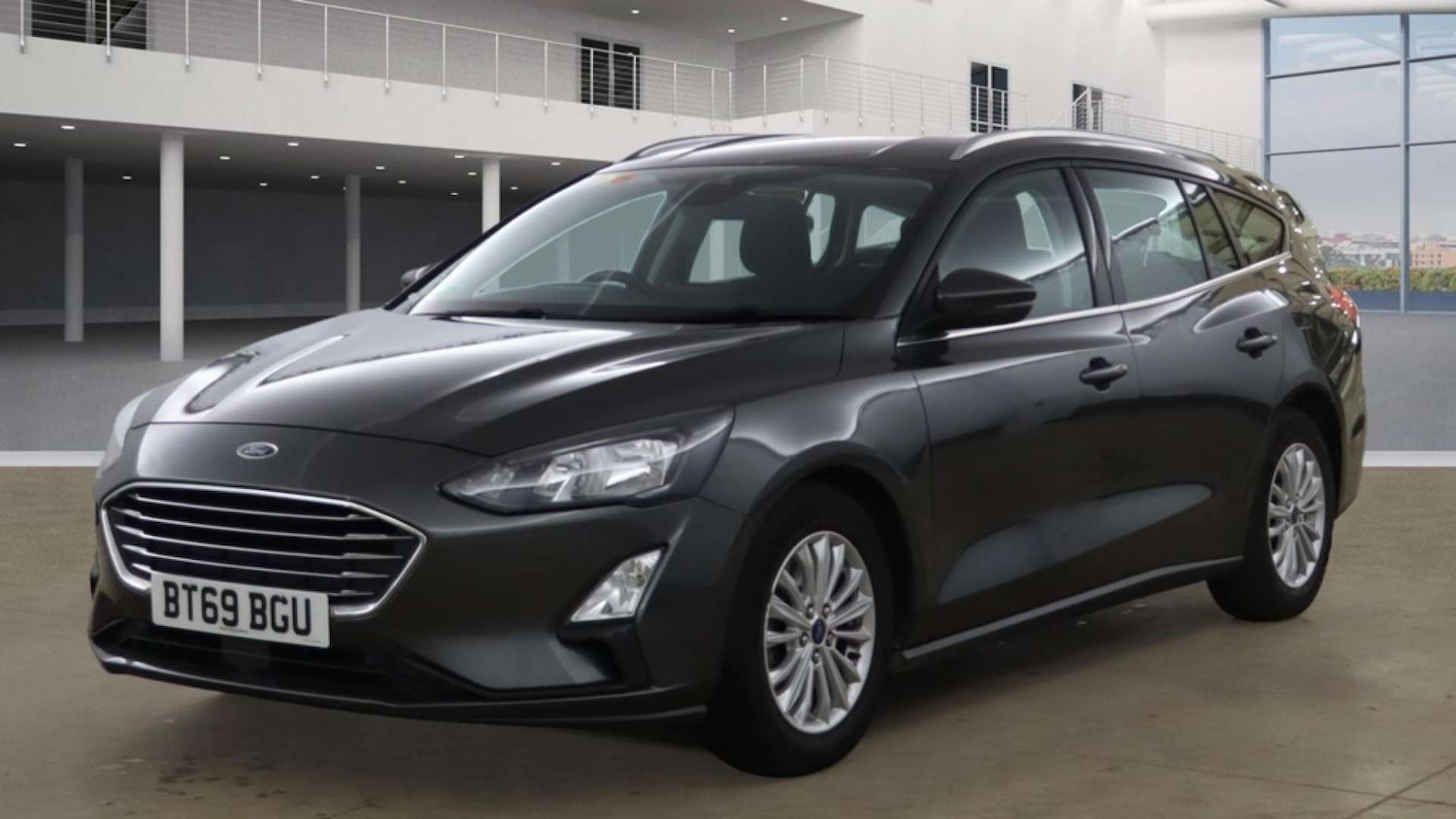 Used Ford Focus 2020 for sale - 76343744: Photo 2