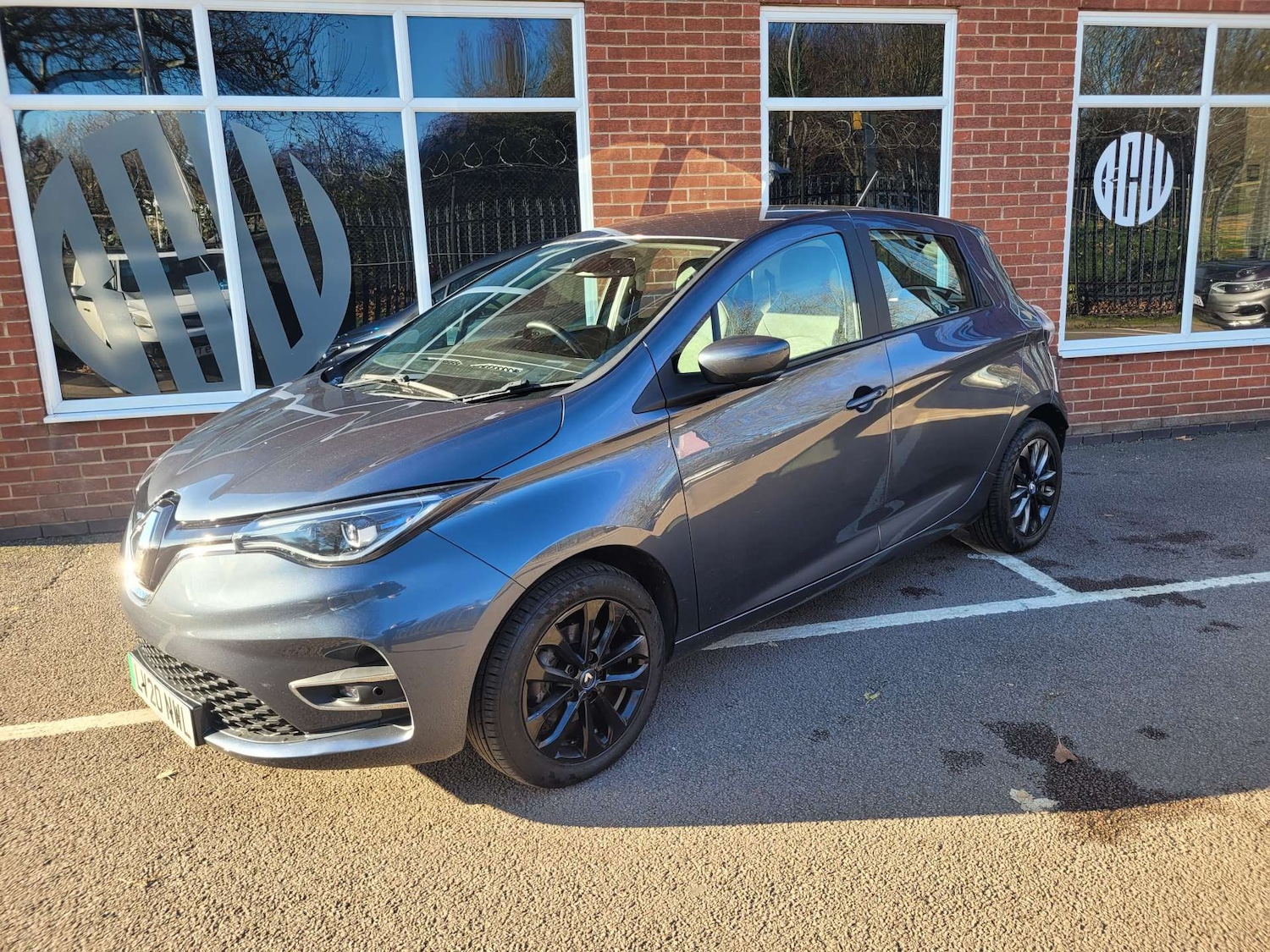 Used Renault Zoe 2020 for sale - 76910583: Photo 2