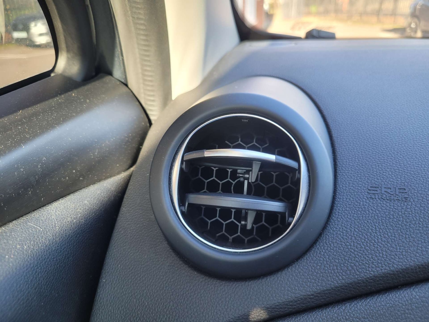 Used Renault Zoe 2020 for sale - 76910583: Photo 30