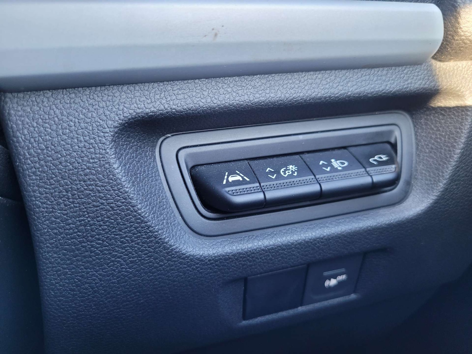 Used Renault Zoe 2020 for sale - 76910583: Photo 32