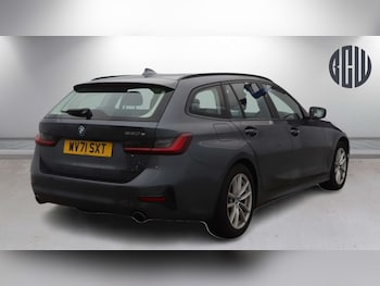 Used BMW 3 Series 2021 for sale - 77594889: Photo