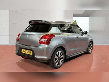 Used Suzuki Swift 2019 for sale - 78258845: Photo