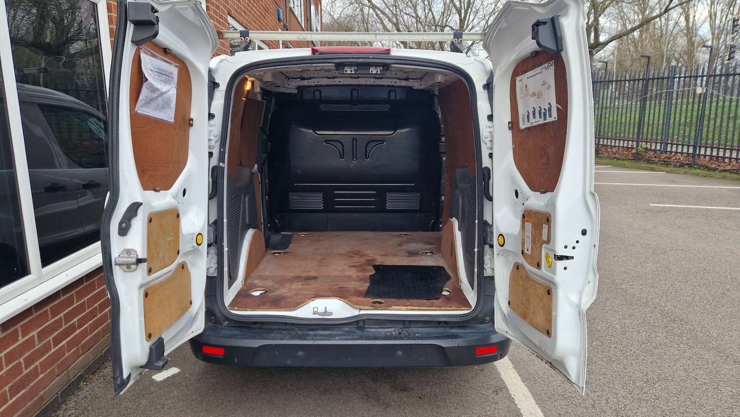 Used Ford Transit Connect 2019 for sale - 77045751: Photo 11