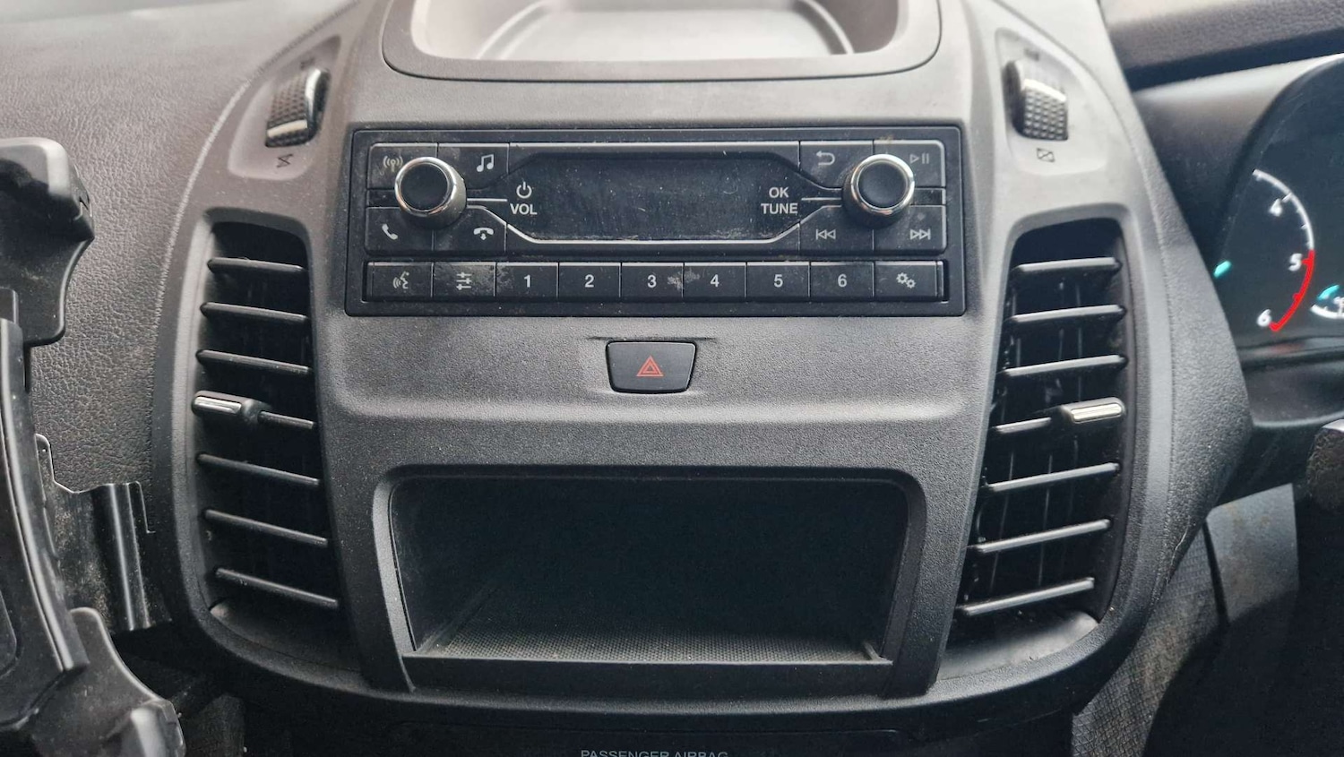 Used Ford Transit Connect 2019 for sale - 77045751: Photo 19