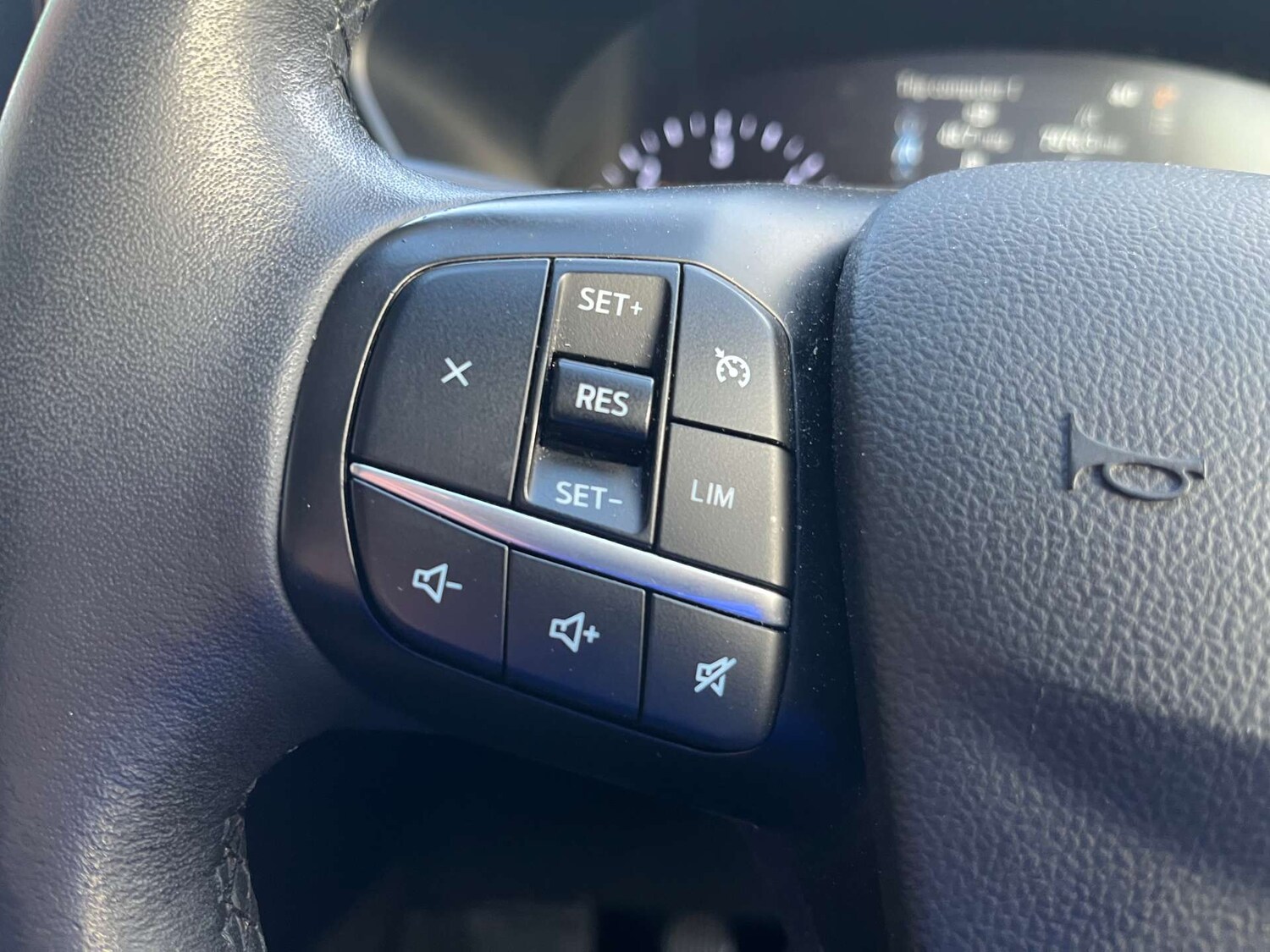 Used Ford Kuga 2020 for sale - 76531559: Photo 25