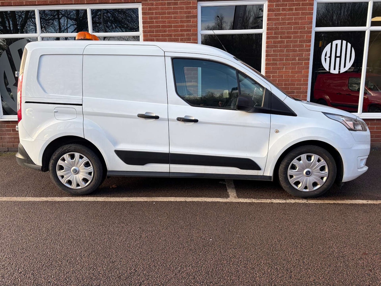 Used Ford Transit Connect 2019 for sale - 77494204: Photo 2